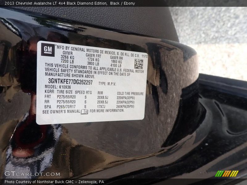 Black / Ebony 2013 Chevrolet Avalanche LT 4x4 Black Diamond Edition