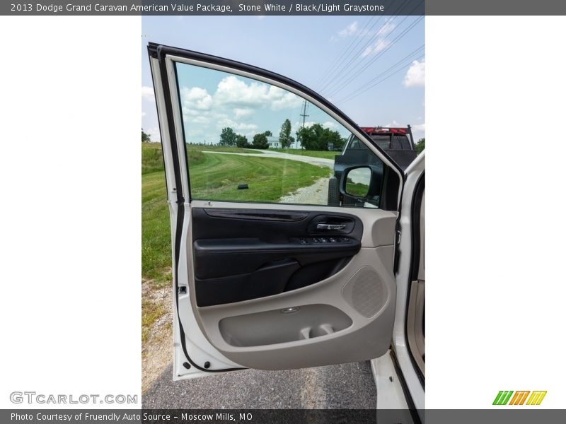 Stone White / Black/Light Graystone 2013 Dodge Grand Caravan American Value Package