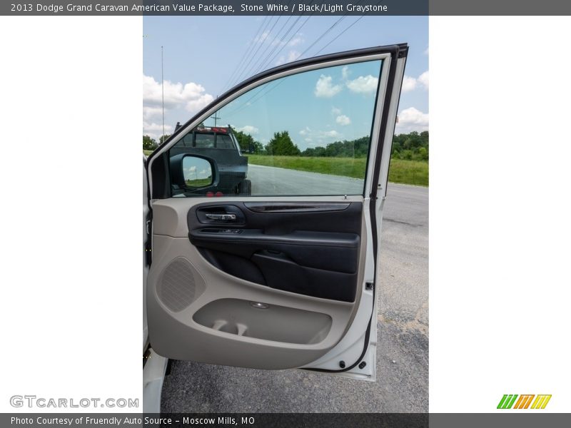 Stone White / Black/Light Graystone 2013 Dodge Grand Caravan American Value Package