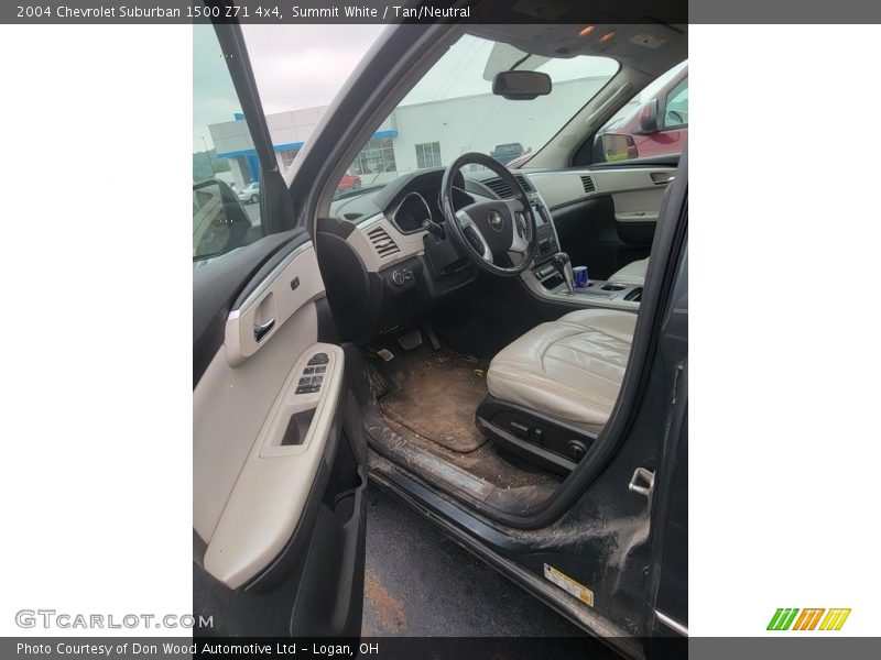 Summit White / Tan/Neutral 2004 Chevrolet Suburban 1500 Z71 4x4