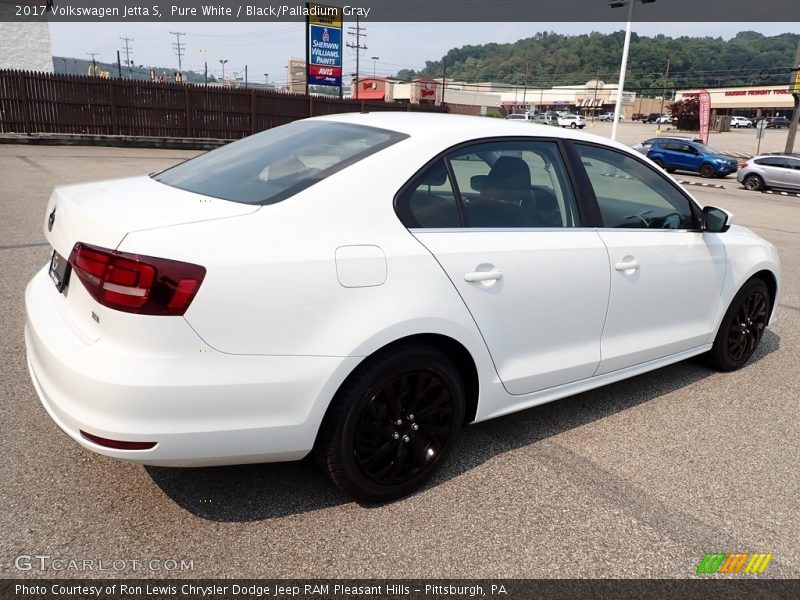 Pure White / Black/Palladium Gray 2017 Volkswagen Jetta S