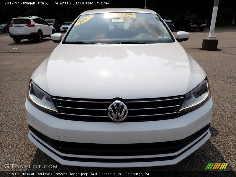 Pure White / Black/Palladium Gray 2017 Volkswagen Jetta S