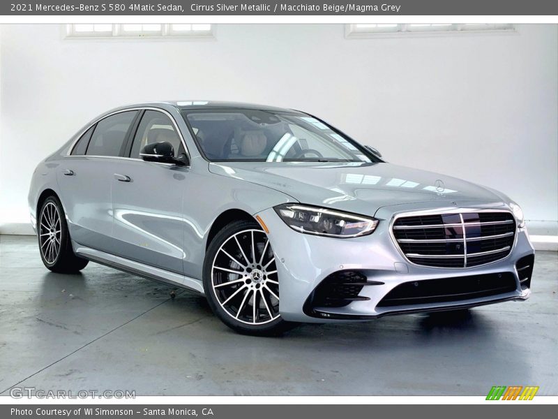 Front 3/4 View of 2021 S 580 4Matic Sedan