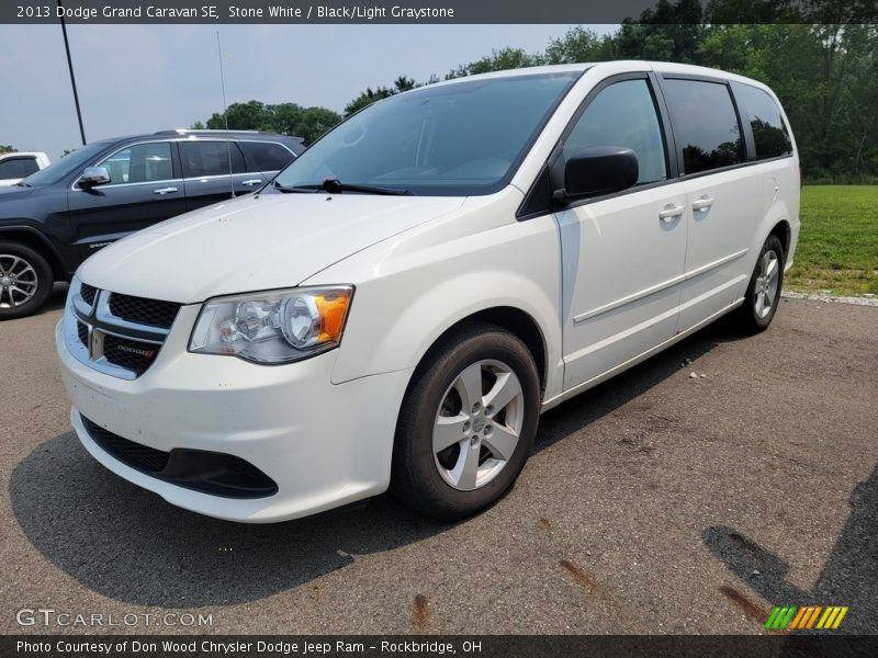 Stone White / Black/Light Graystone 2013 Dodge Grand Caravan SE