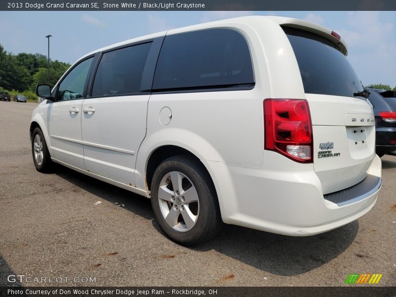 Stone White / Black/Light Graystone 2013 Dodge Grand Caravan SE