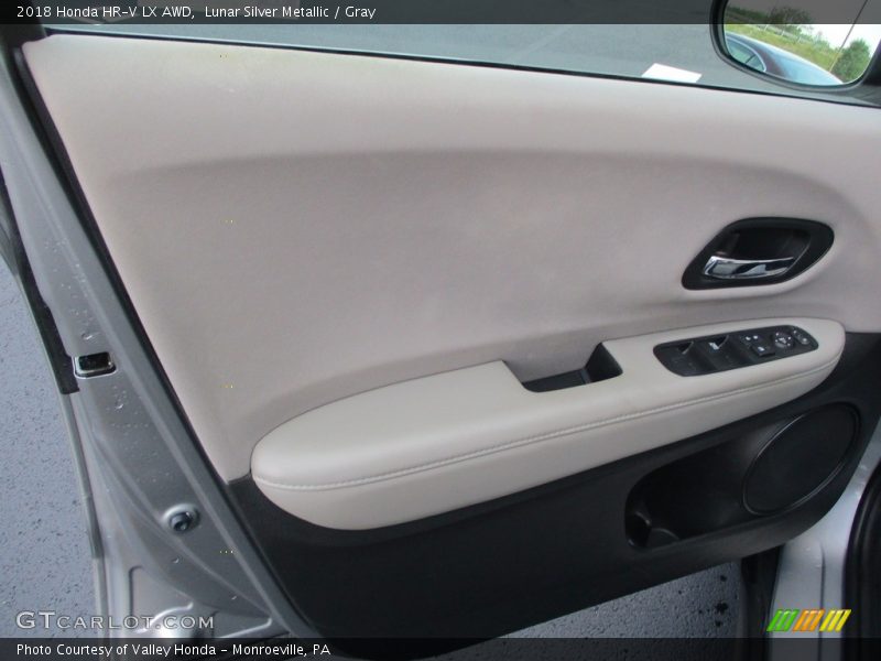 Lunar Silver Metallic / Gray 2018 Honda HR-V LX AWD