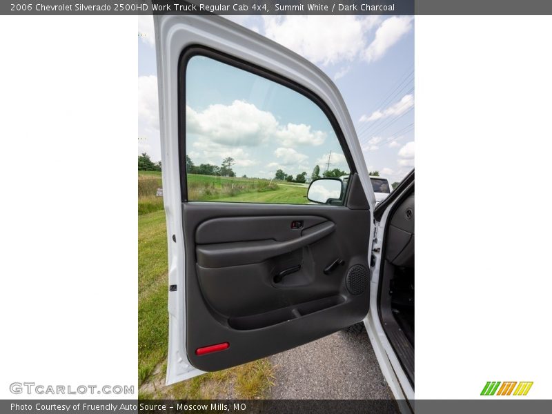 Summit White / Dark Charcoal 2006 Chevrolet Silverado 2500HD Work Truck Regular Cab 4x4
