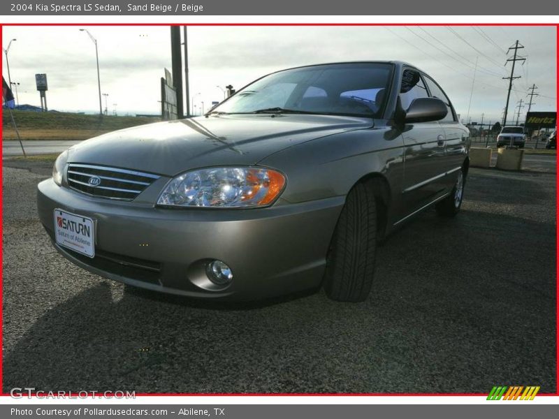 Sand Beige / Beige 2004 Kia Spectra LS Sedan