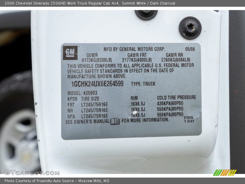 Summit White / Dark Charcoal 2006 Chevrolet Silverado 2500HD Work Truck Regular Cab 4x4
