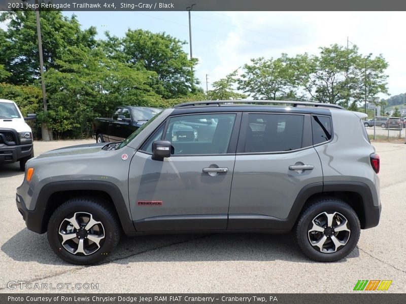  2021 Renegade Trailhawk 4x4 Sting-Gray