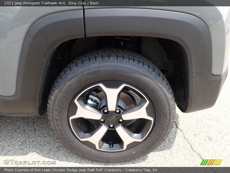  2021 Renegade Trailhawk 4x4 Wheel