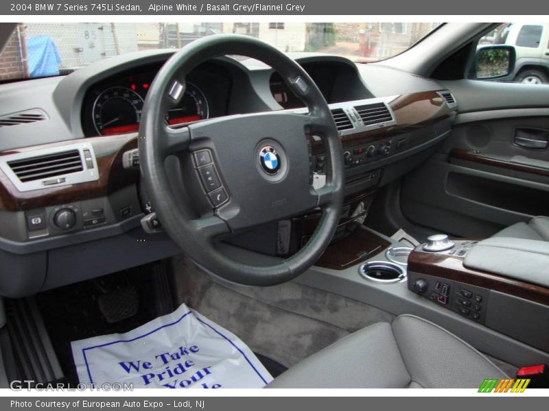 Alpine White / Basalt Grey/Flannel Grey 2004 BMW 7 Series 745Li Sedan
