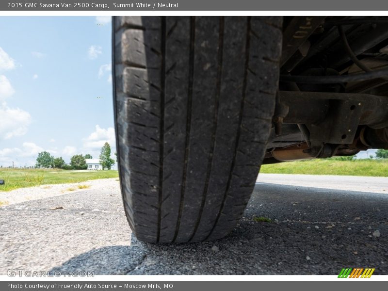 Summit White / Neutral 2015 GMC Savana Van 2500 Cargo