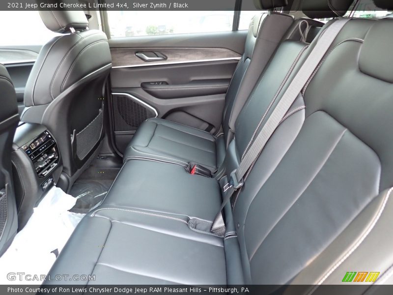 Silver Zynith / Black 2021 Jeep Grand Cherokee L Limited 4x4