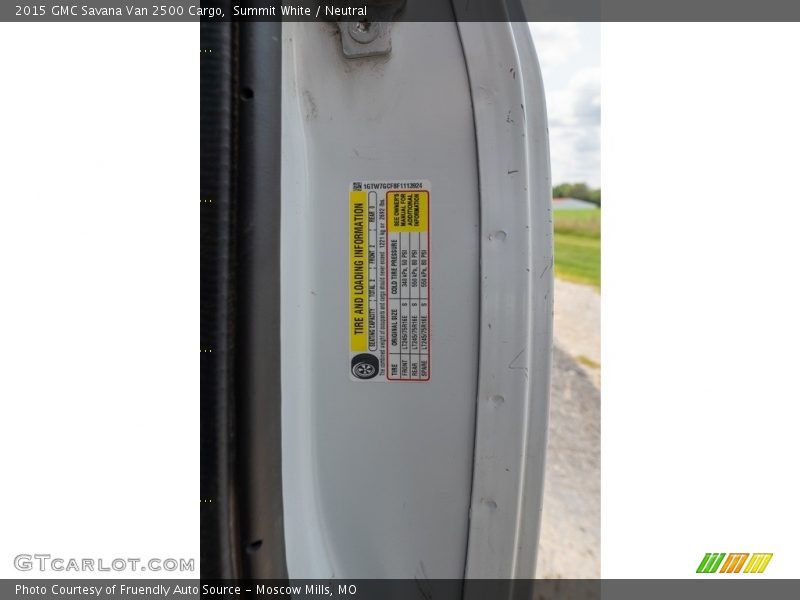Summit White / Neutral 2015 GMC Savana Van 2500 Cargo
