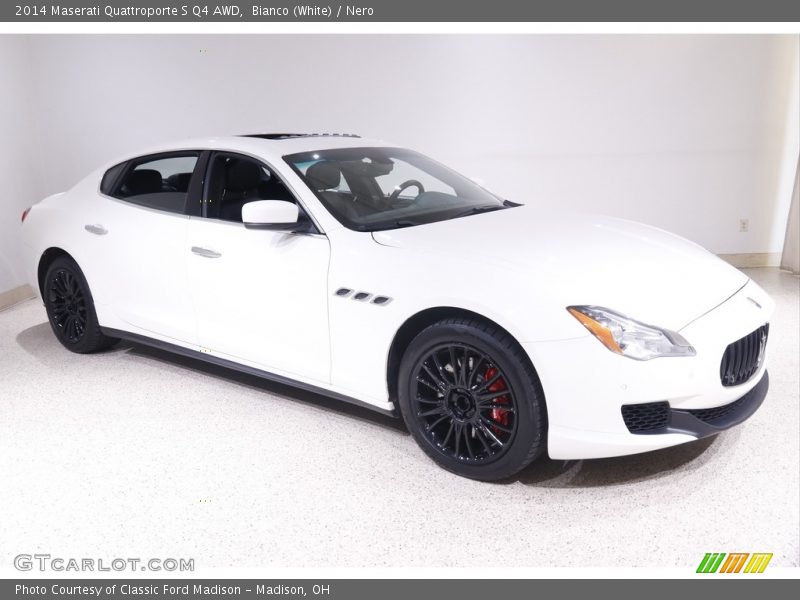 Bianco (White) / Nero 2014 Maserati Quattroporte S Q4 AWD