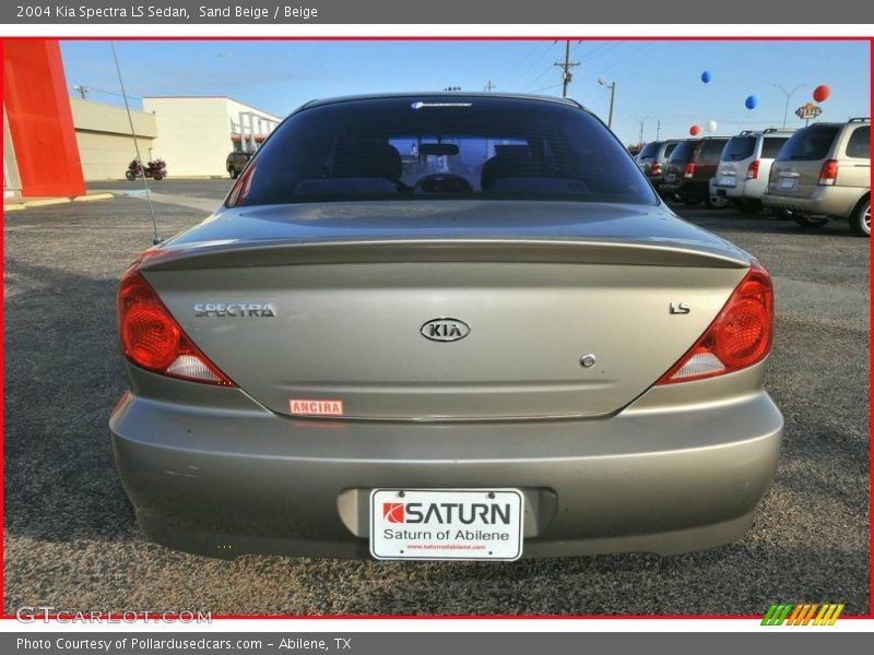 Sand Beige / Beige 2004 Kia Spectra LS Sedan