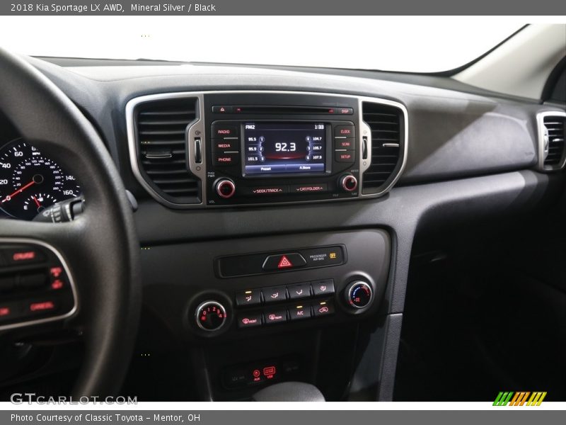 Mineral Silver / Black 2018 Kia Sportage LX AWD