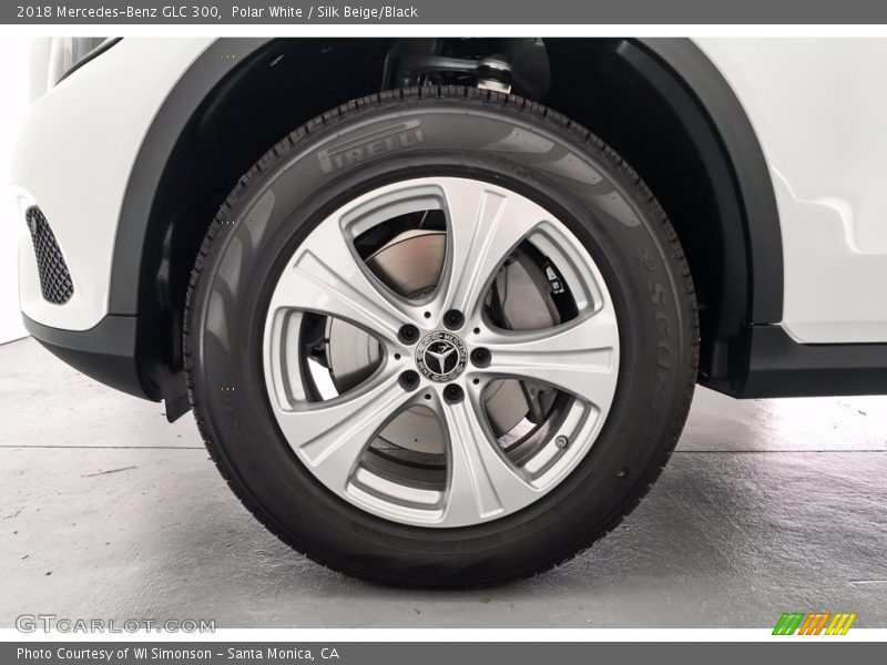 Polar White / Silk Beige/Black 2018 Mercedes-Benz GLC 300