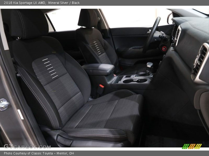Mineral Silver / Black 2018 Kia Sportage LX AWD