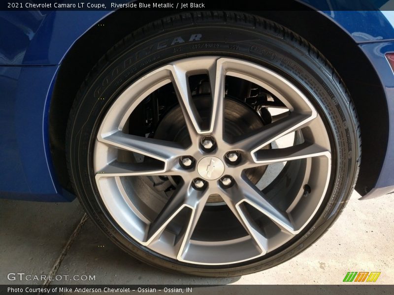  2021 Camaro LT Coupe Wheel