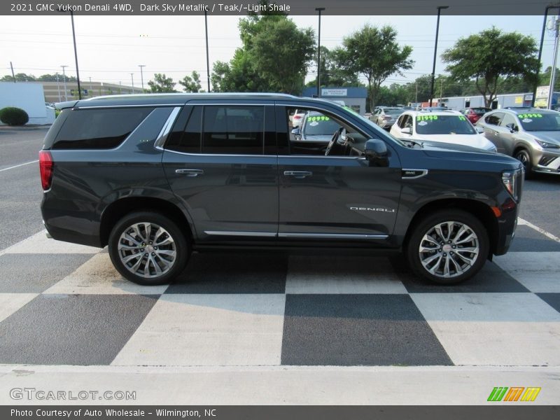Dark Sky Metallic / Teak/­Light Shale 2021 GMC Yukon Denali 4WD