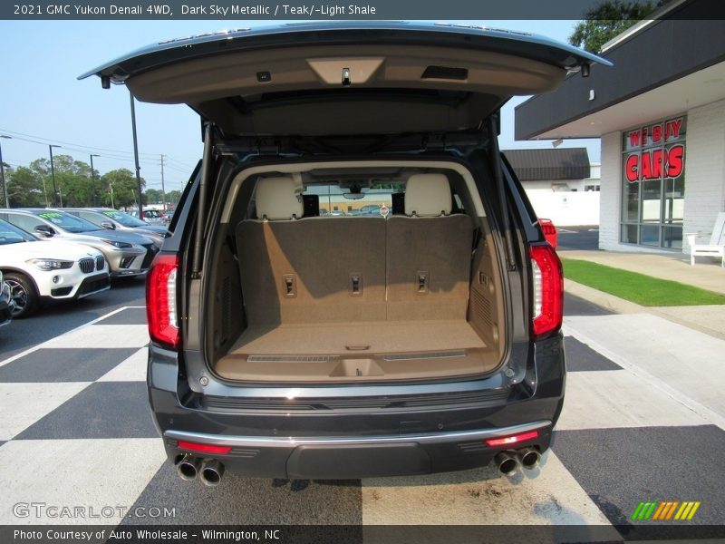 Dark Sky Metallic / Teak/­Light Shale 2021 GMC Yukon Denali 4WD