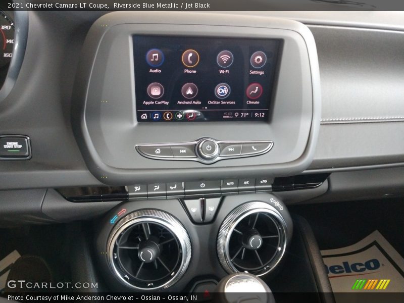 Controls of 2021 Camaro LT Coupe