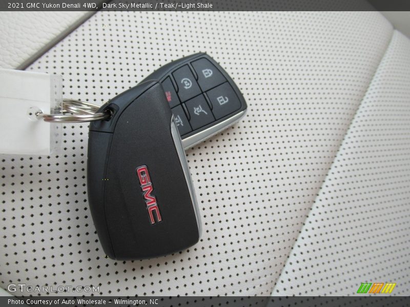 Keys of 2021 Yukon Denali 4WD