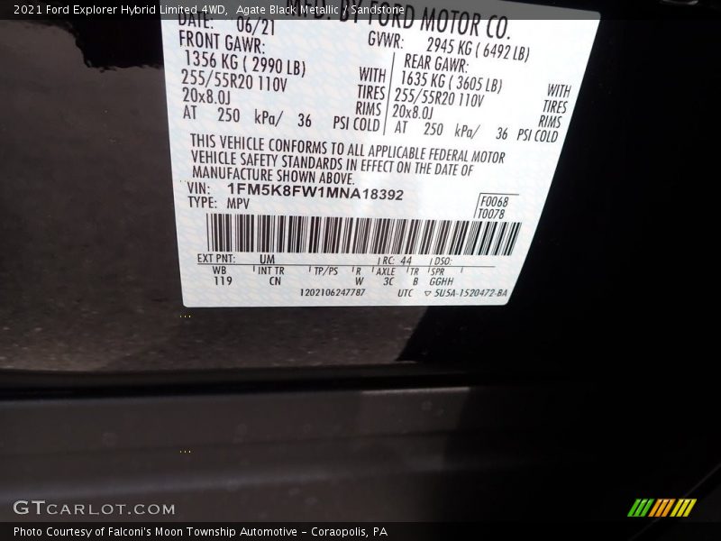 2021 Explorer Hybrid Limited 4WD Agate Black Metallic Color Code UM