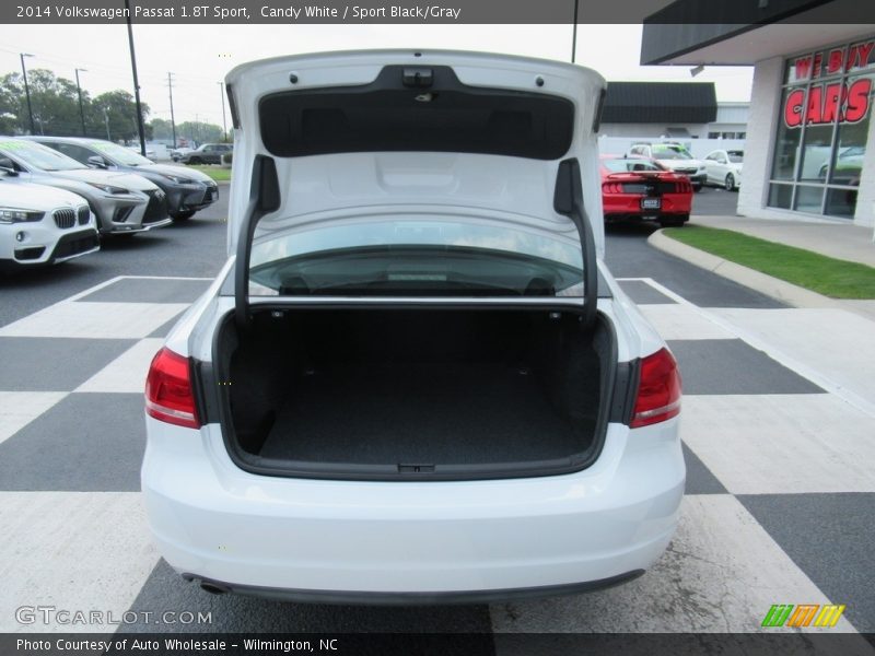  2014 Passat 1.8T Sport Trunk