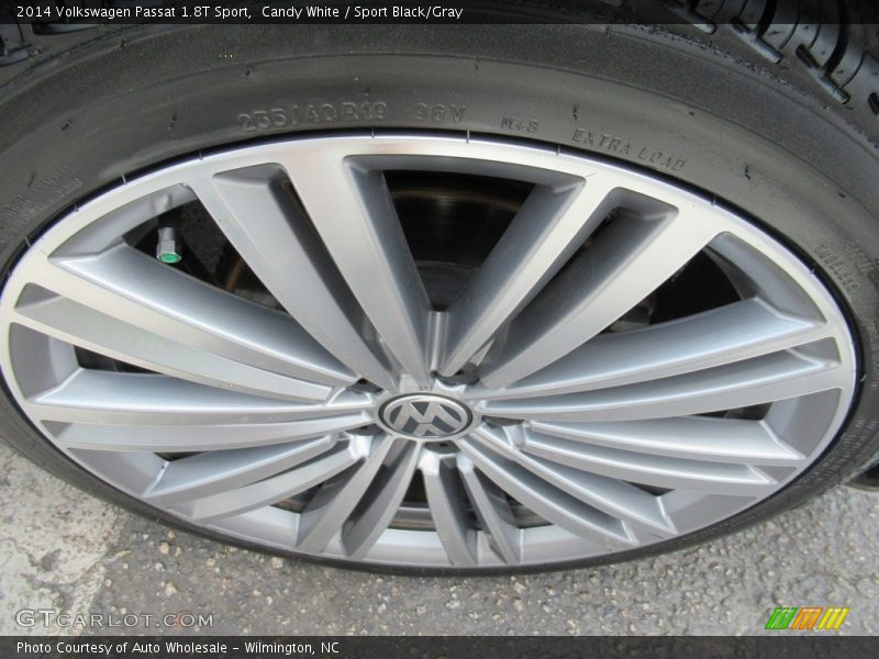  2014 Passat 1.8T Sport Wheel