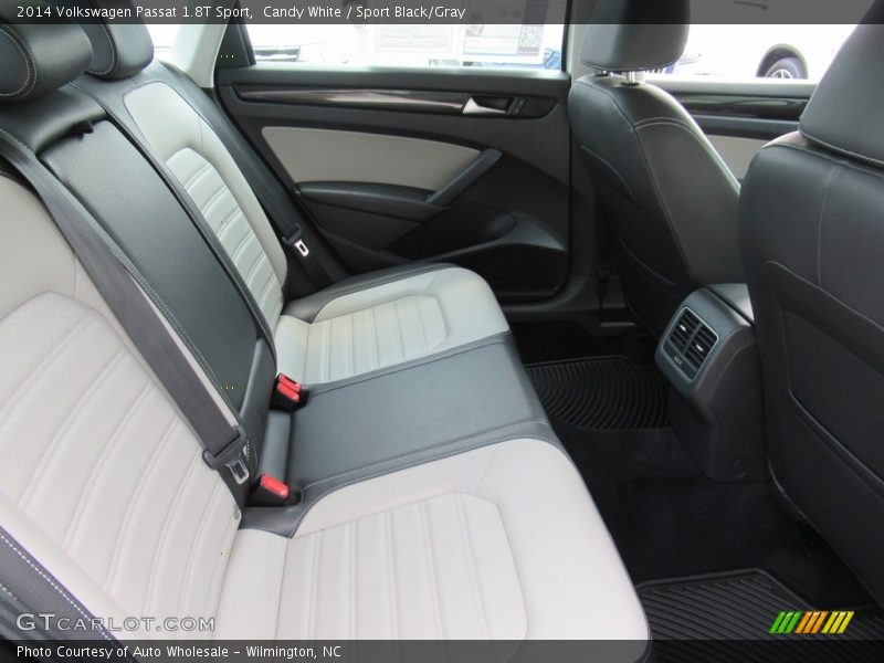 Rear Seat of 2014 Passat 1.8T Sport