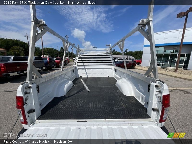 Bright White / Black 2019 Ram 3500 Tradesman Crew Cab 4x4