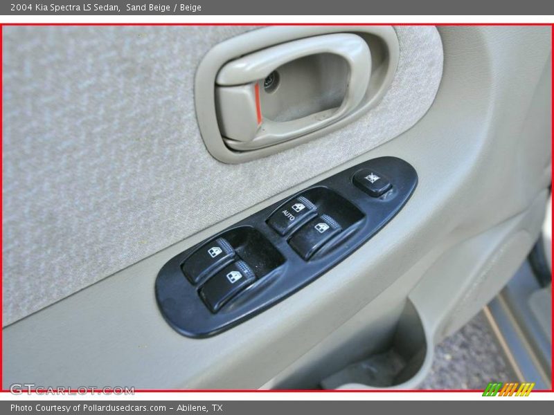 Sand Beige / Beige 2004 Kia Spectra LS Sedan
