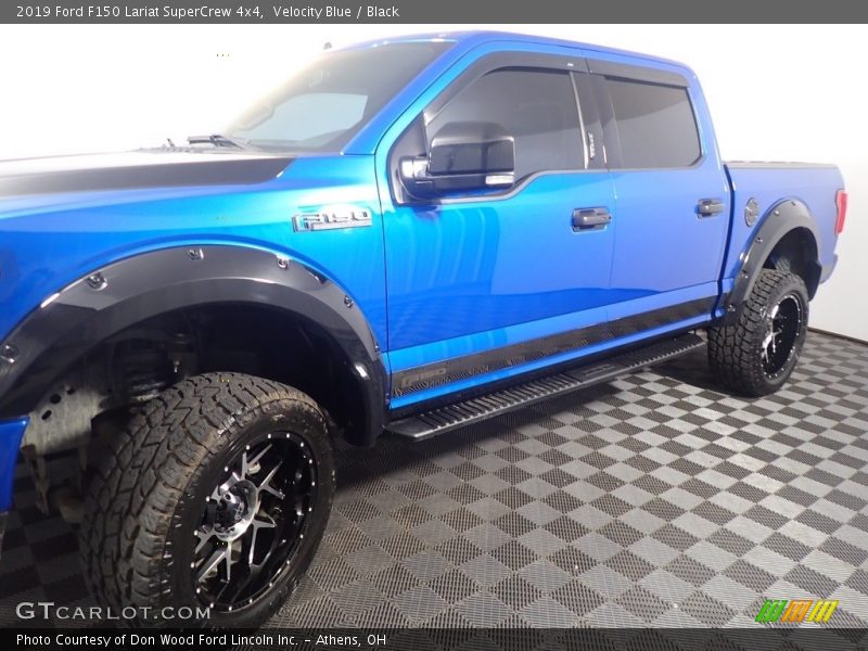 Velocity Blue / Black 2019 Ford F150 Lariat SuperCrew 4x4