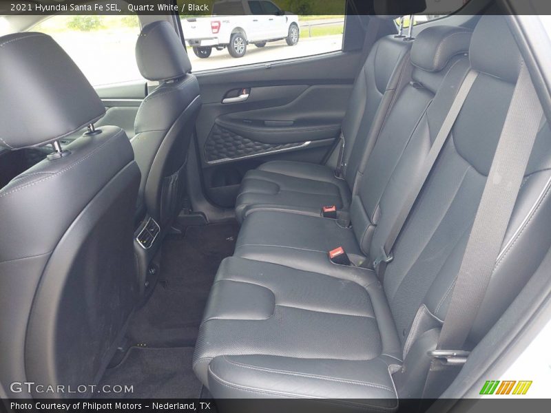 Quartz White / Black 2021 Hyundai Santa Fe SEL