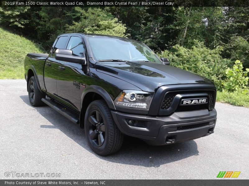 Diamond Black Crystal Pearl / Black/Diesel Gray 2019 Ram 1500 Classic Warlock Quad Cab
