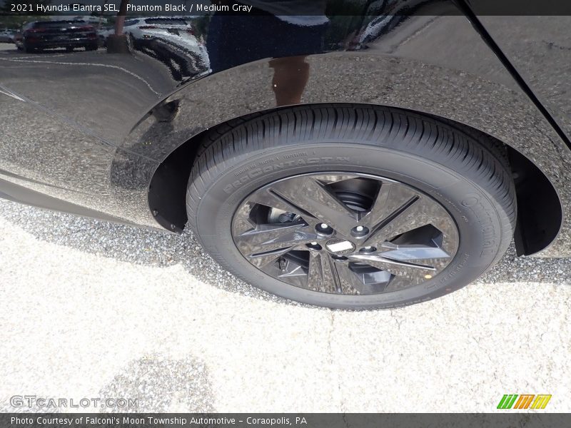 Phantom Black / Medium Gray 2021 Hyundai Elantra SEL