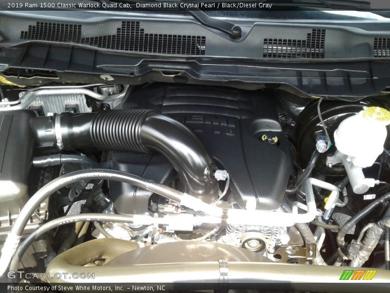 Diamond Black Crystal Pearl / Black/Diesel Gray 2019 Ram 1500 Classic Warlock Quad Cab