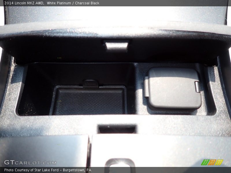 White Platinum / Charcoal Black 2014 Lincoln MKZ AWD