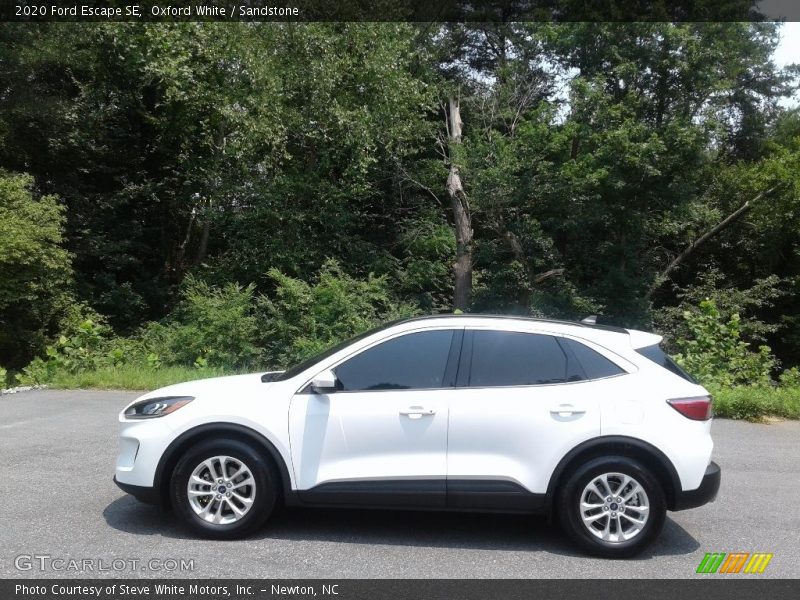 Oxford White / Sandstone 2020 Ford Escape SE