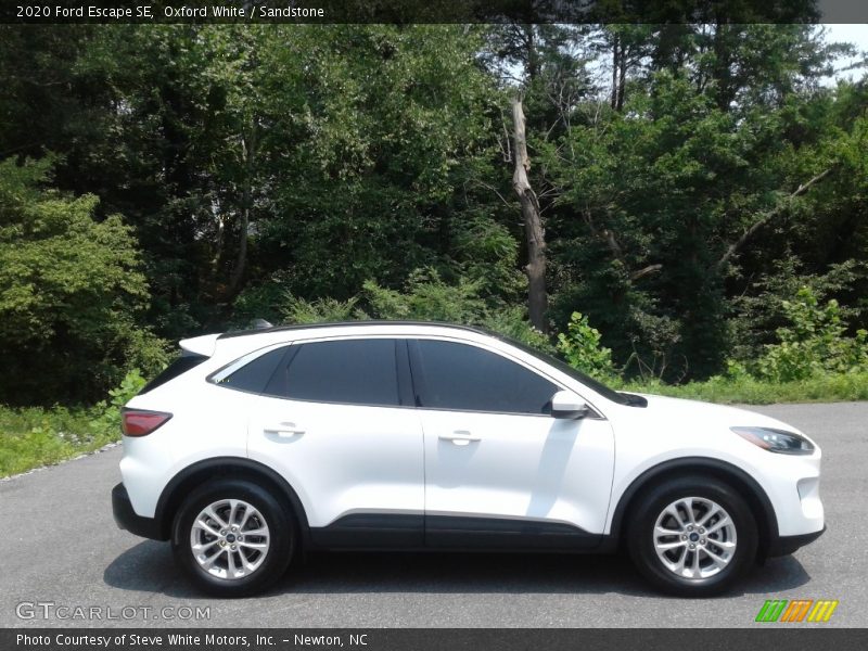 Oxford White / Sandstone 2020 Ford Escape SE