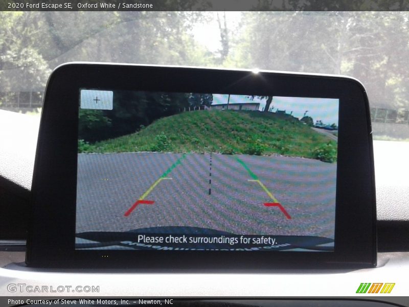 Oxford White / Sandstone 2020 Ford Escape SE