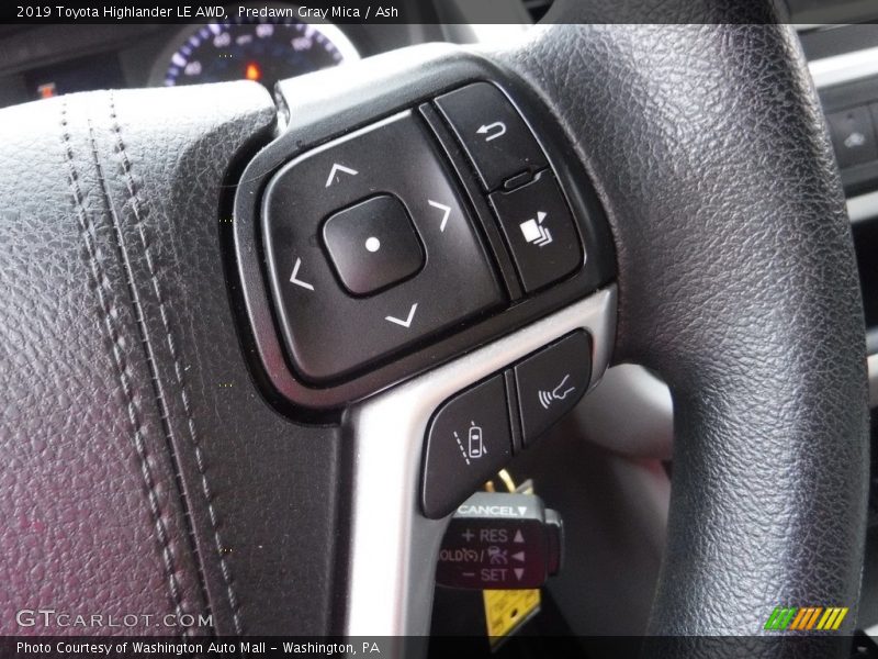 Predawn Gray Mica / Ash 2019 Toyota Highlander LE AWD