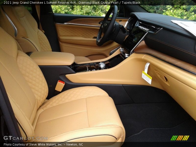 Front Seat of 2021 Grand Cherokee L Summit Reserve 4x4