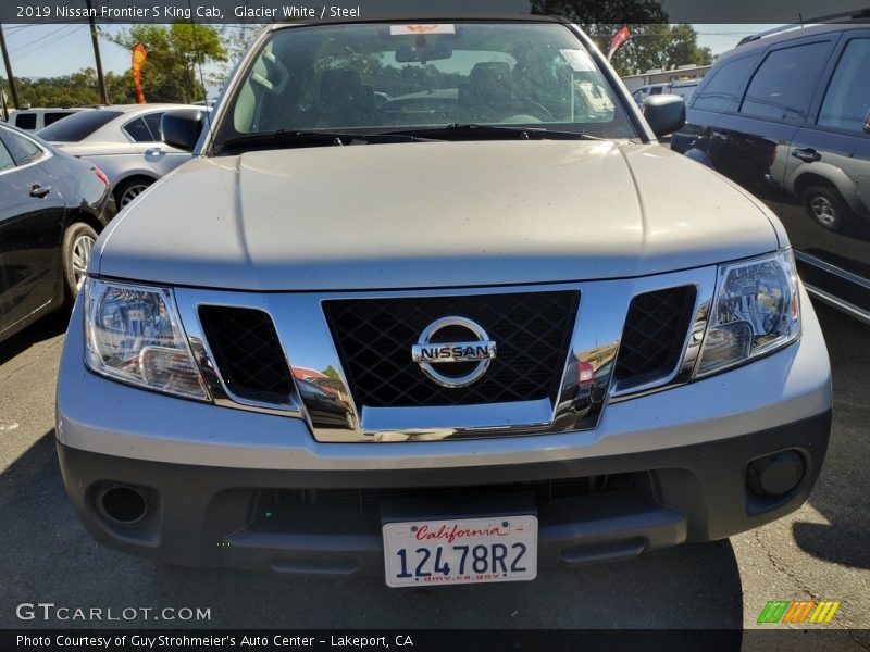 Glacier White / Steel 2019 Nissan Frontier S King Cab