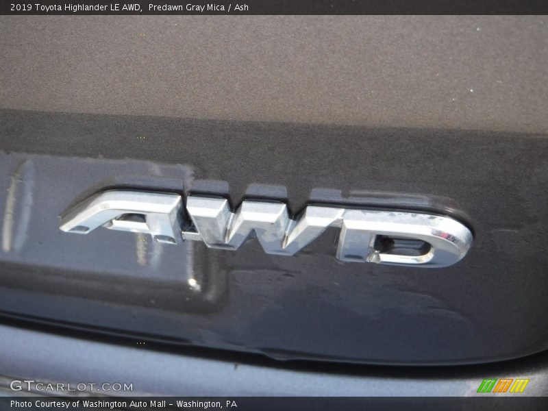 Predawn Gray Mica / Ash 2019 Toyota Highlander LE AWD
