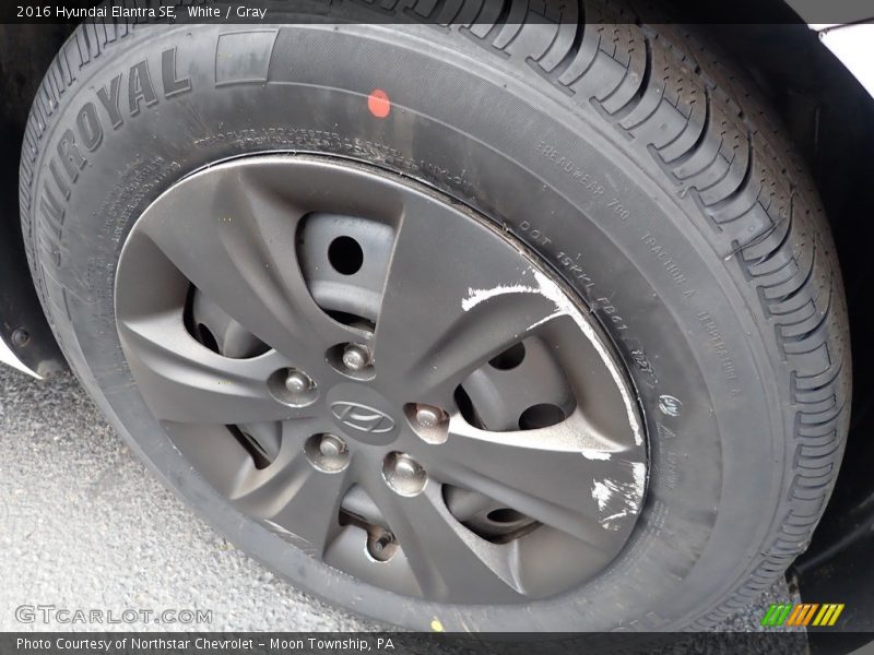 White / Gray 2016 Hyundai Elantra SE