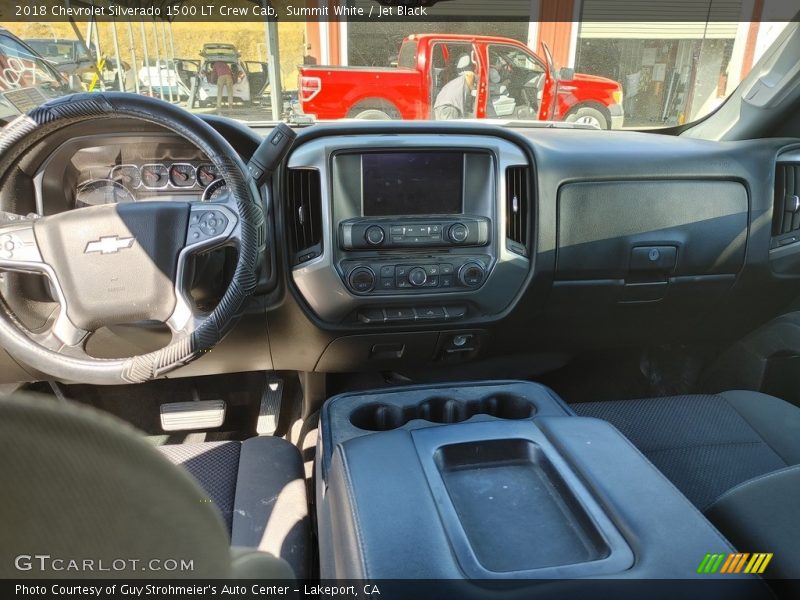 Summit White / Jet Black 2018 Chevrolet Silverado 1500 LT Crew Cab